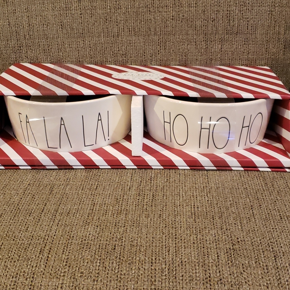 BNWT Rae Dunn dog bowls